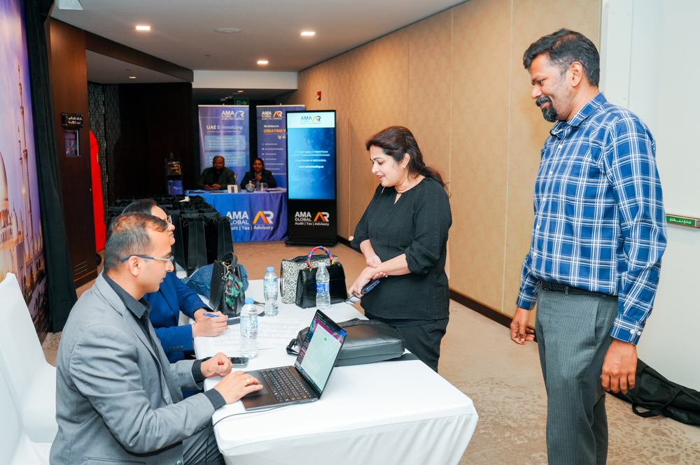 Leading through Change Income Tax, E-invoicing and the Artificial Intelligence